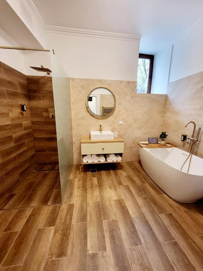 Appartamento Sboldtown By Holztreppe Braşov Esterno foto